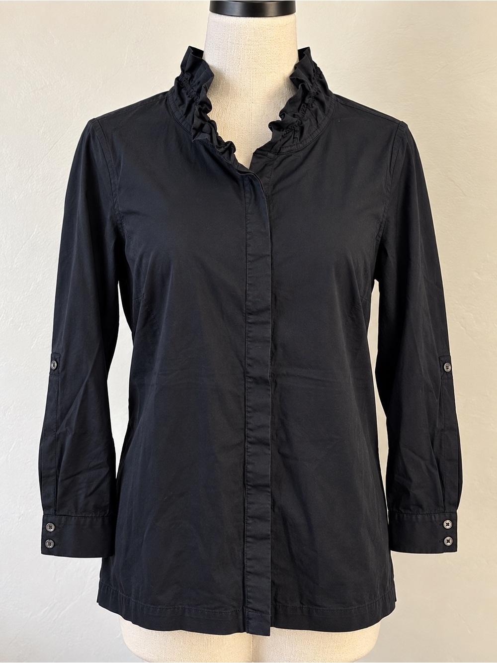 Soft Surroundings Women’s Medium Black Ruffle Neck High Low Tunic